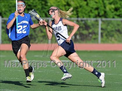 Thumbnail 2 in Glastonbury @ Staples (CIAC Class L Quarterfinal) photogallery.