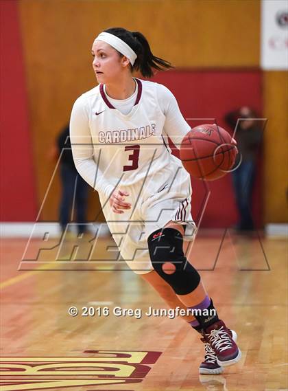 Thumbnail 3 in Middletown vs. Cardinal Newman (CIF NCS D4 Playoff) photogallery.