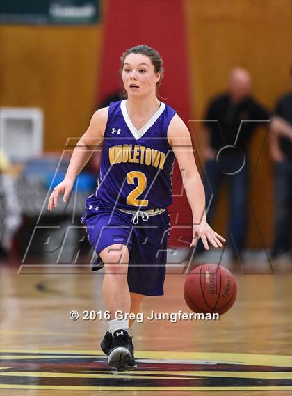 Thumbnail 1 in Middletown vs. Cardinal Newman (CIF NCS D4 Playoff) photogallery.