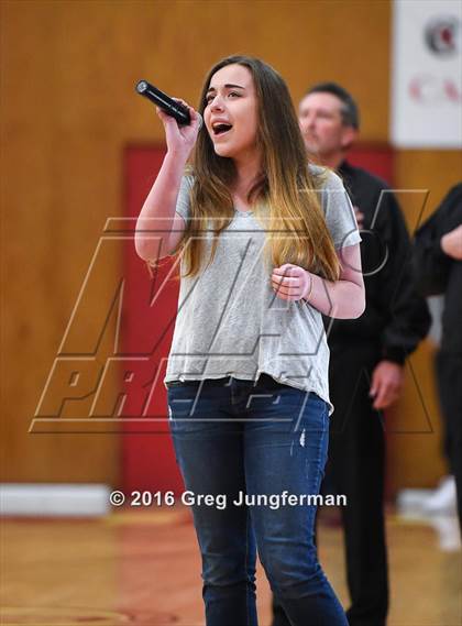 Thumbnail 1 in Middletown vs. Cardinal Newman (CIF NCS D4 Playoff) photogallery.