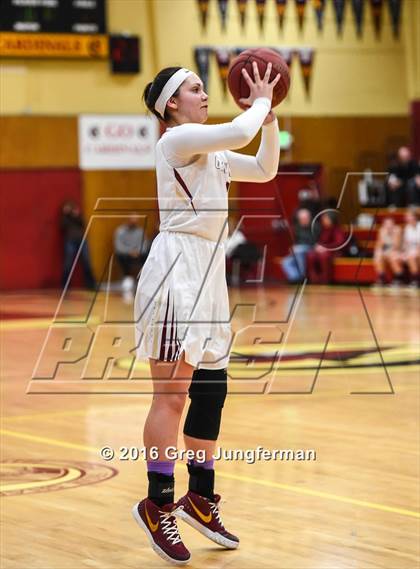 Thumbnail 1 in Middletown vs. Cardinal Newman (CIF NCS D4 Playoff) photogallery.
