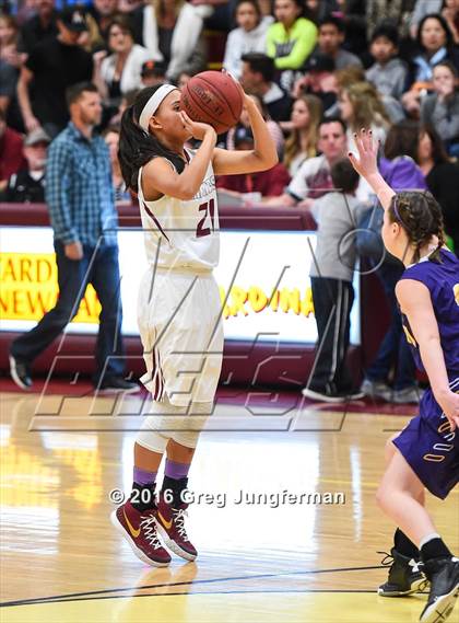 Thumbnail 1 in Middletown vs. Cardinal Newman (CIF NCS D4 Playoff) photogallery.