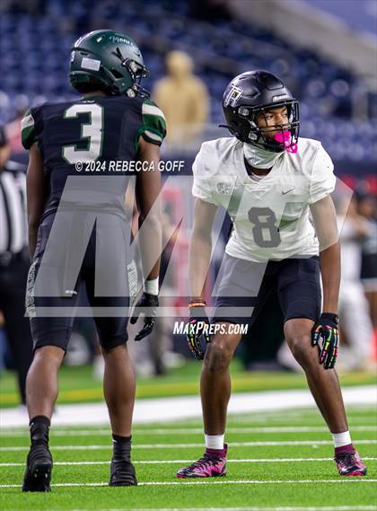 Thumbnail 2 in Iowa Colony vs. Richmond Randle (UIL 5A-DII Football Quarterfinal) photogallery.