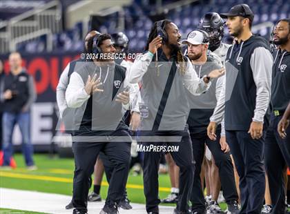 Thumbnail 1 in Iowa Colony vs. Richmond Randle (UIL 5A-DII Football Quarterfinal) photogallery.