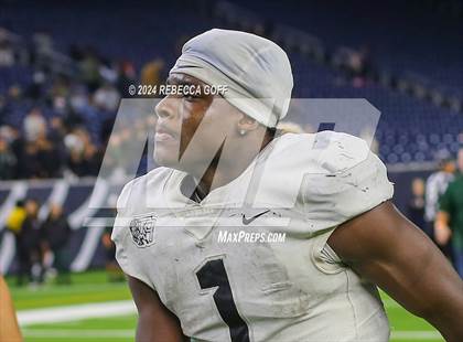 Thumbnail 2 in Iowa Colony vs. Richmond Randle (UIL 5A-DII Football Quarterfinal) photogallery.