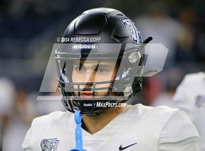 Thumbnail 1 in Iowa Colony vs. Richmond Randle (UIL 5A-DII Football Quarterfinal) photogallery.
