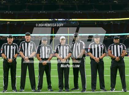 Thumbnail 2 in Iowa Colony vs. Richmond Randle (UIL 5A-DII Football Quarterfinal) photogallery.