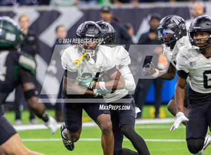 Thumbnail 3 in Iowa Colony vs. Richmond Randle (UIL 5A-DII Football Quarterfinal) photogallery.