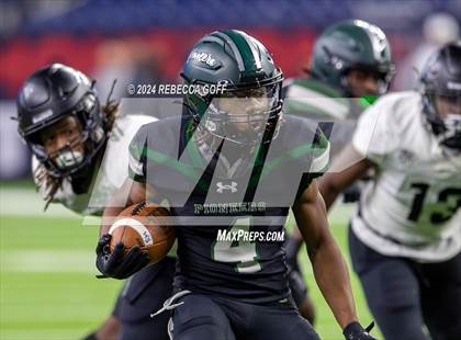 Thumbnail 3 in Iowa Colony vs. Richmond Randle (UIL 5A-DII Football Quarterfinal) photogallery.