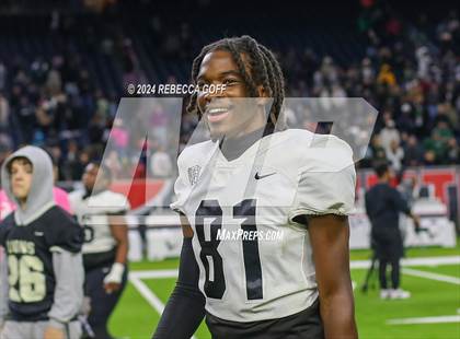 Thumbnail 1 in Iowa Colony vs. Richmond Randle (UIL 5A-DII Football Quarterfinal) photogallery.