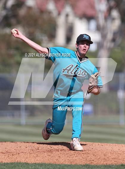 Thumbnail 3 in Aliso Niguel @ Santa Margarita photogallery.