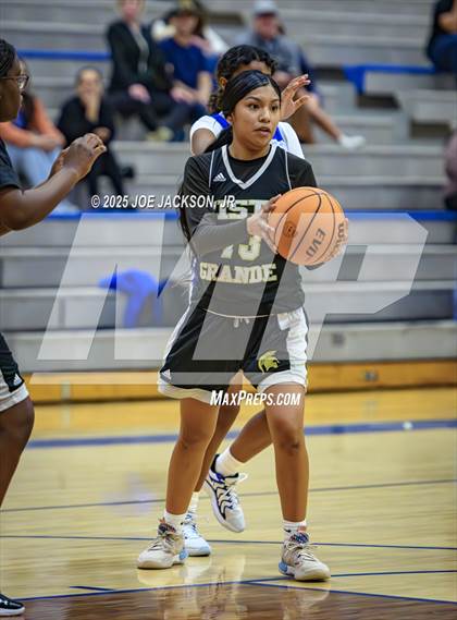 Thumbnail 3 in Catalina Foothills vs Vista Grande photogallery.