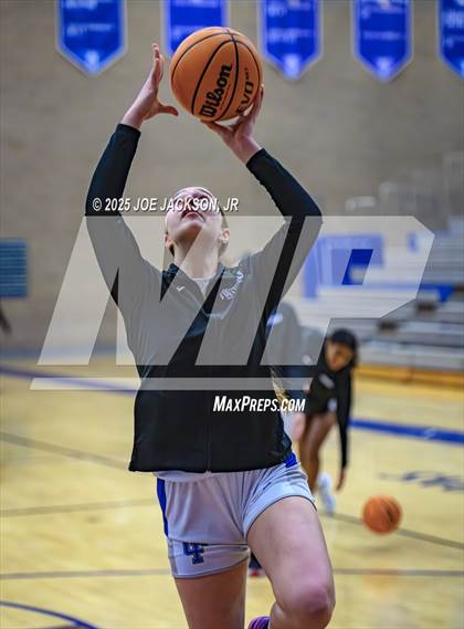Thumbnail 3 in Catalina Foothills vs Vista Grande photogallery.