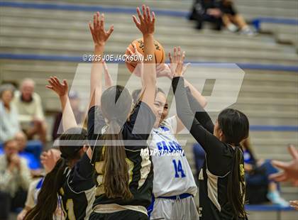 Thumbnail 1 in Catalina Foothills vs Vista Grande photogallery.