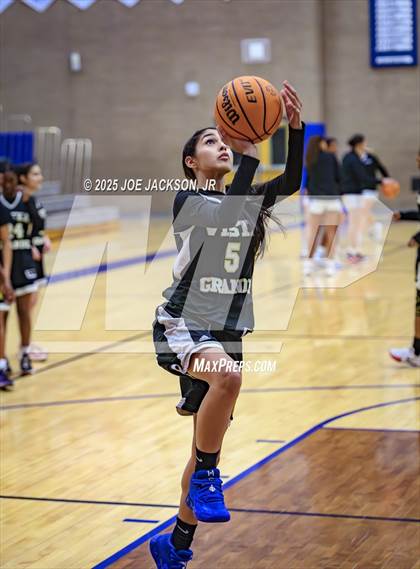 Thumbnail 3 in Catalina Foothills vs Vista Grande photogallery.