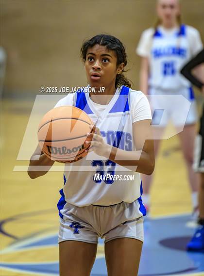 Thumbnail 3 in Catalina Foothills vs Vista Grande photogallery.