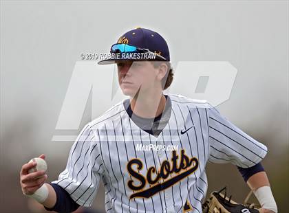 Thumbnail 3 in Highland Park vs Guyer [John H.] (Highland Park Tournament) photogallery.