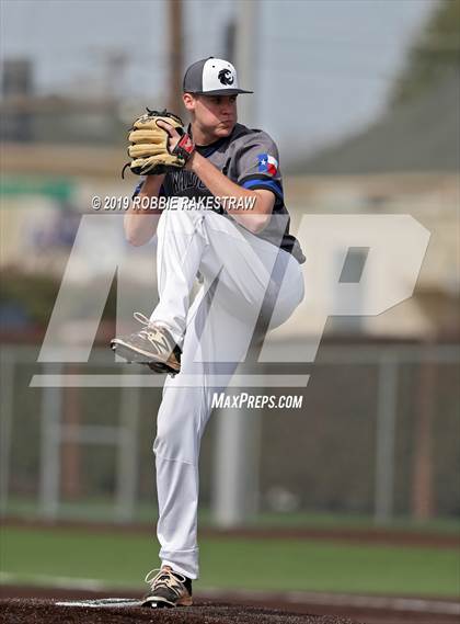 Thumbnail 1 in Highland Park vs Guyer [John H.] (Highland Park Tournament) photogallery.