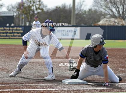 Thumbnail 2 in Highland Park vs Guyer [John H.] (Highland Park Tournament) photogallery.