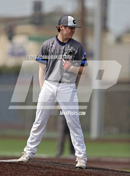 Thumbnail 1 in Highland Park vs Guyer [John H.] (Highland Park Tournament) photogallery.