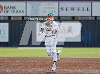 Thumbnail 1 in Highland Park vs Guyer [John H.] (Highland Park Tournament) photogallery.
