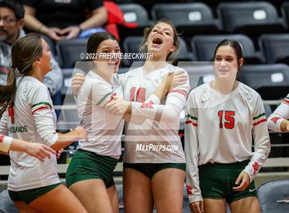 Thumbnail 1 in The Woodlands vs. Dripping Springs (UIL 6A Semifinal) photogallery.