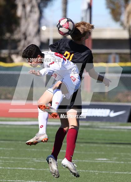 Thumbnail 2 in San Clemente vs. Torrey Pines (24th Annual SoCal Soccer Classic) photogallery.