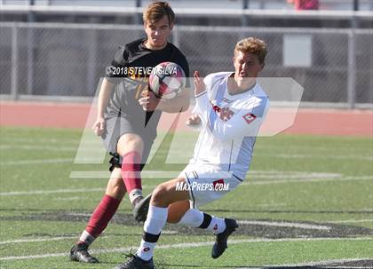 Thumbnail 2 in San Clemente vs. Torrey Pines (24th Annual SoCal Soccer Classic) photogallery.