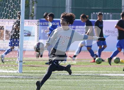 Thumbnail 3 in San Clemente vs. Torrey Pines (24th Annual SoCal Soccer Classic) photogallery.