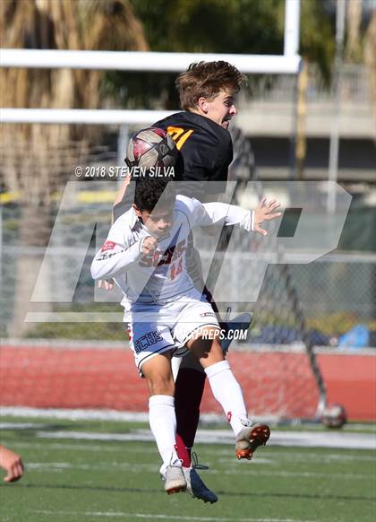 Thumbnail 2 in San Clemente vs. Torrey Pines (24th Annual SoCal Soccer Classic) photogallery.