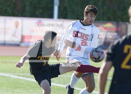 Thumbnail 2 in San Clemente vs. Torrey Pines (24th Annual SoCal Soccer Classic) photogallery.