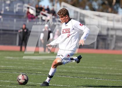 Thumbnail 2 in San Clemente vs. Torrey Pines (24th Annual SoCal Soccer Classic) photogallery.