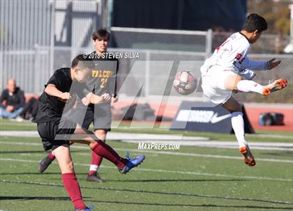 Thumbnail 3 in San Clemente vs. Torrey Pines (24th Annual SoCal Soccer Classic) photogallery.