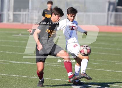 Thumbnail 2 in San Clemente vs. Torrey Pines (24th Annual SoCal Soccer Classic) photogallery.