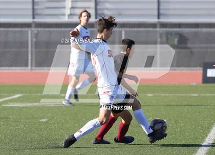 Thumbnail 2 in San Clemente vs. Torrey Pines (24th Annual SoCal Soccer Classic) photogallery.