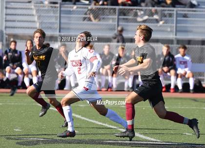 Thumbnail 2 in San Clemente vs. Torrey Pines (24th Annual SoCal Soccer Classic) photogallery.