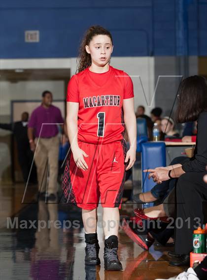 Thumbnail 1 in Marcus vs MacArthur (UIL 5A Region1 Bi-District Playoff) photogallery.