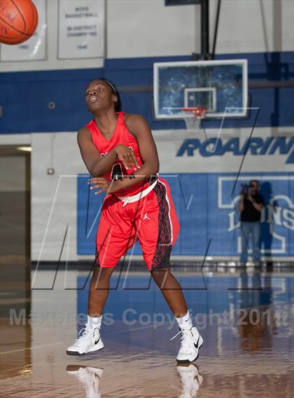 Thumbnail 1 in Marcus vs MacArthur (UIL 5A Region1 Bi-District Playoff) photogallery.