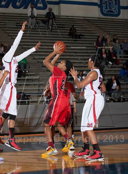 Thumbnail 2 in Marcus vs MacArthur (UIL 5A Region1 Bi-District Playoff) photogallery.