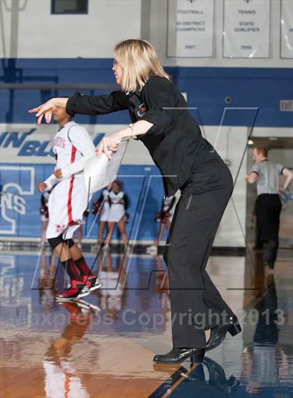 Thumbnail 1 in Marcus vs MacArthur (UIL 5A Region1 Bi-District Playoff) photogallery.