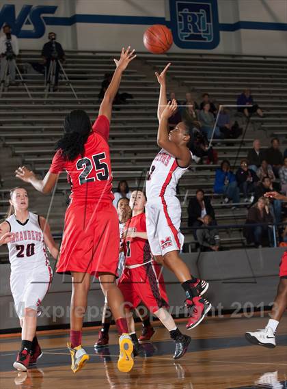 Thumbnail 3 in Marcus vs MacArthur (UIL 5A Region1 Bi-District Playoff) photogallery.