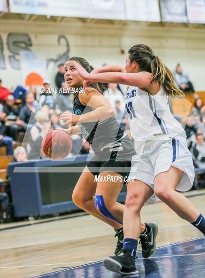 Thumbnail 1 in Aliso Niguel vs Camarillo (CIF 2AA Quaterfinal Playoff) photogallery.