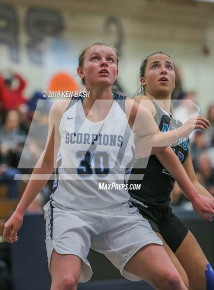 Thumbnail 2 in Aliso Niguel vs Camarillo (CIF 2AA Quaterfinal Playoff) photogallery.