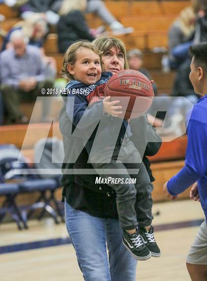 Thumbnail 3 in Aliso Niguel vs Camarillo (CIF 2AA Quaterfinal Playoff) photogallery.
