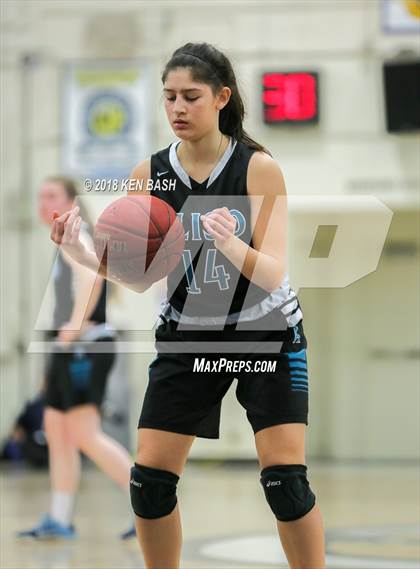 Thumbnail 2 in Aliso Niguel vs Camarillo (CIF 2AA Quaterfinal Playoff) photogallery.