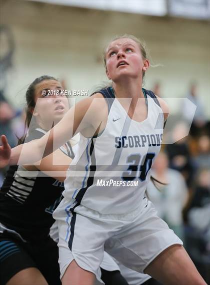 Thumbnail 1 in Aliso Niguel vs Camarillo (CIF 2AA Quaterfinal Playoff) photogallery.