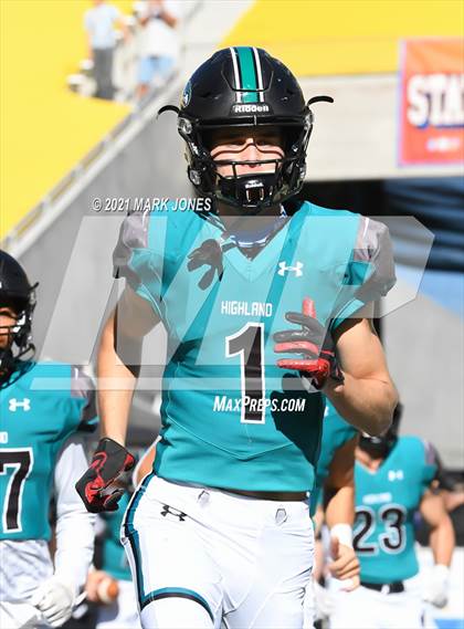 Thumbnail 2 in Chaparral vs. Highland (AIA 6A Final) photogallery.