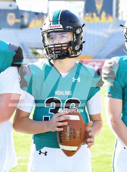 Thumbnail 2 in Chaparral vs. Highland (AIA 6A Final) photogallery.