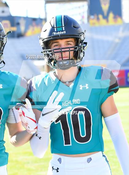 Thumbnail 2 in Chaparral vs. Highland (AIA 6A Final) photogallery.