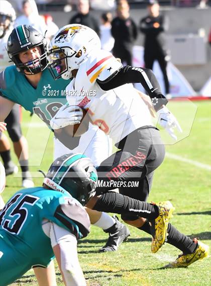 Thumbnail 2 in Chaparral vs. Highland (AIA 6A Final) photogallery.